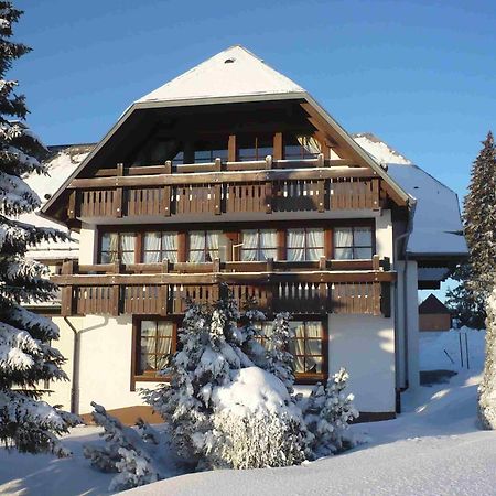 Hohengasthof Lowen - Escheck Schönwalde Εξωτερικό φωτογραφία