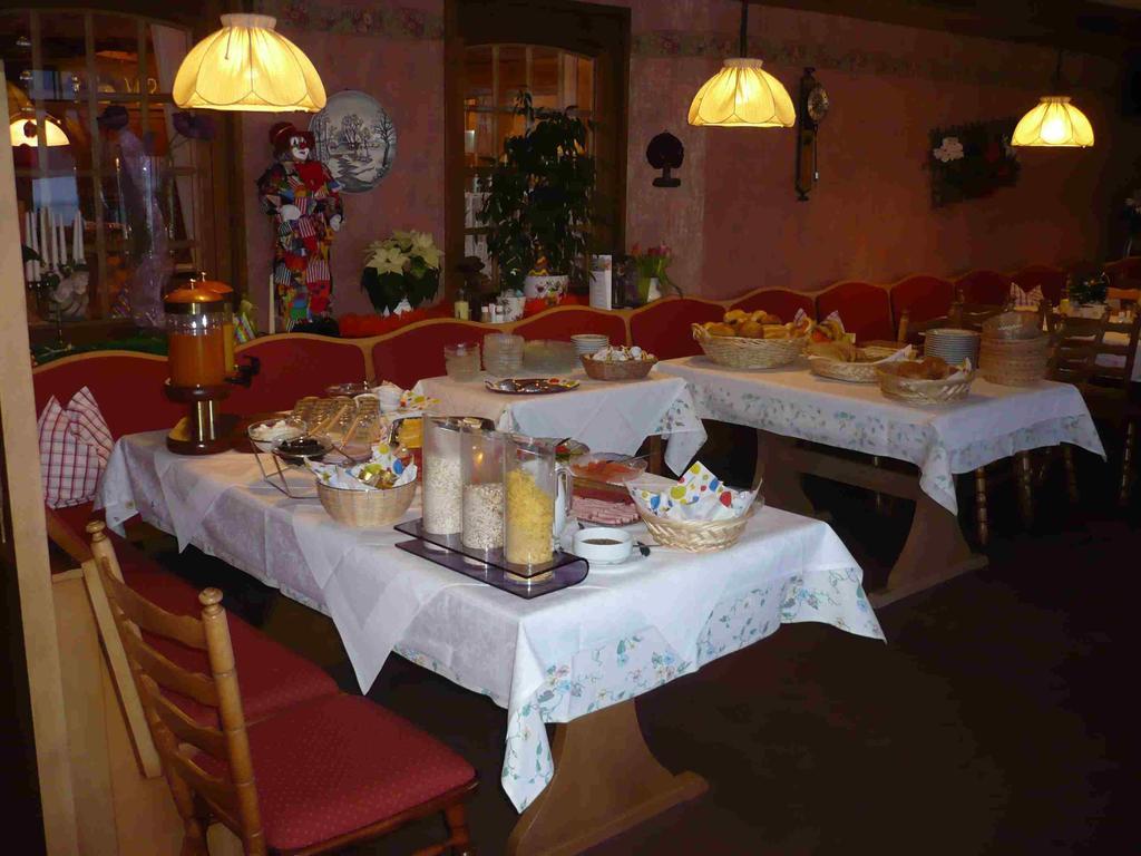 Hohengasthof Lowen - Escheck Schönwalde Εξωτερικό φωτογραφία