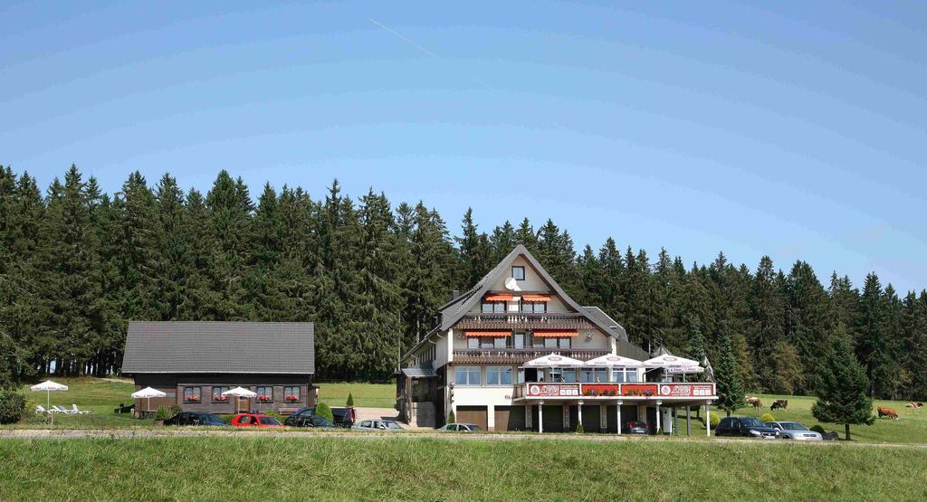 Hohengasthof Lowen - Escheck Schönwalde Εξωτερικό φωτογραφία